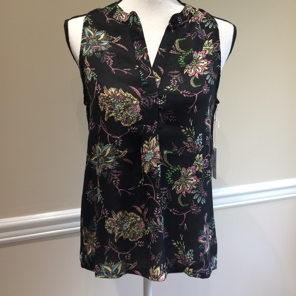 womens top by Let It Be